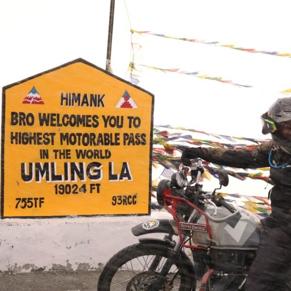 Ladakh Bike Trip with Umlingla and Tso Moriri - 8 Days