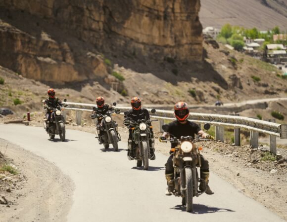 Ladakh Bike Trip with Turtuk – 7 Days