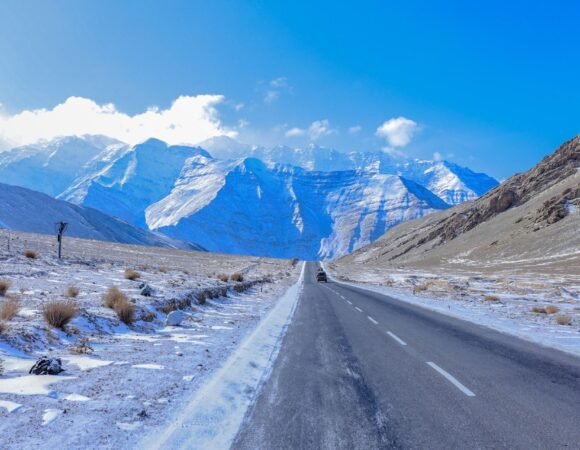 Leh Ladakh Winter Package 5 Nights 6 Days