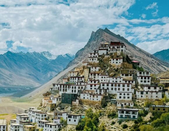 Spiti Valley Expedition 10 Days Package